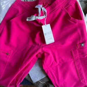 Shocking Pink Figs Yolas